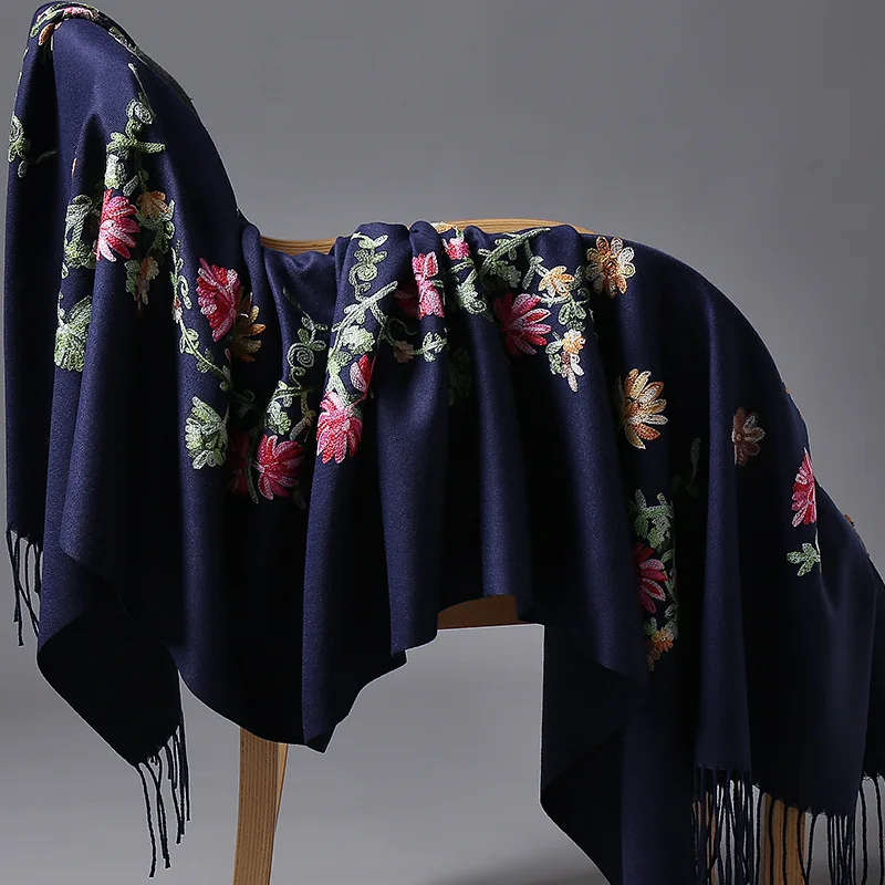 Women Embroidery Paisley Pashmina Thicken Warm Winter Cashmere Scarf Lady Tassel Shawl Blanket Scarves Bufanda Mejur Wraps