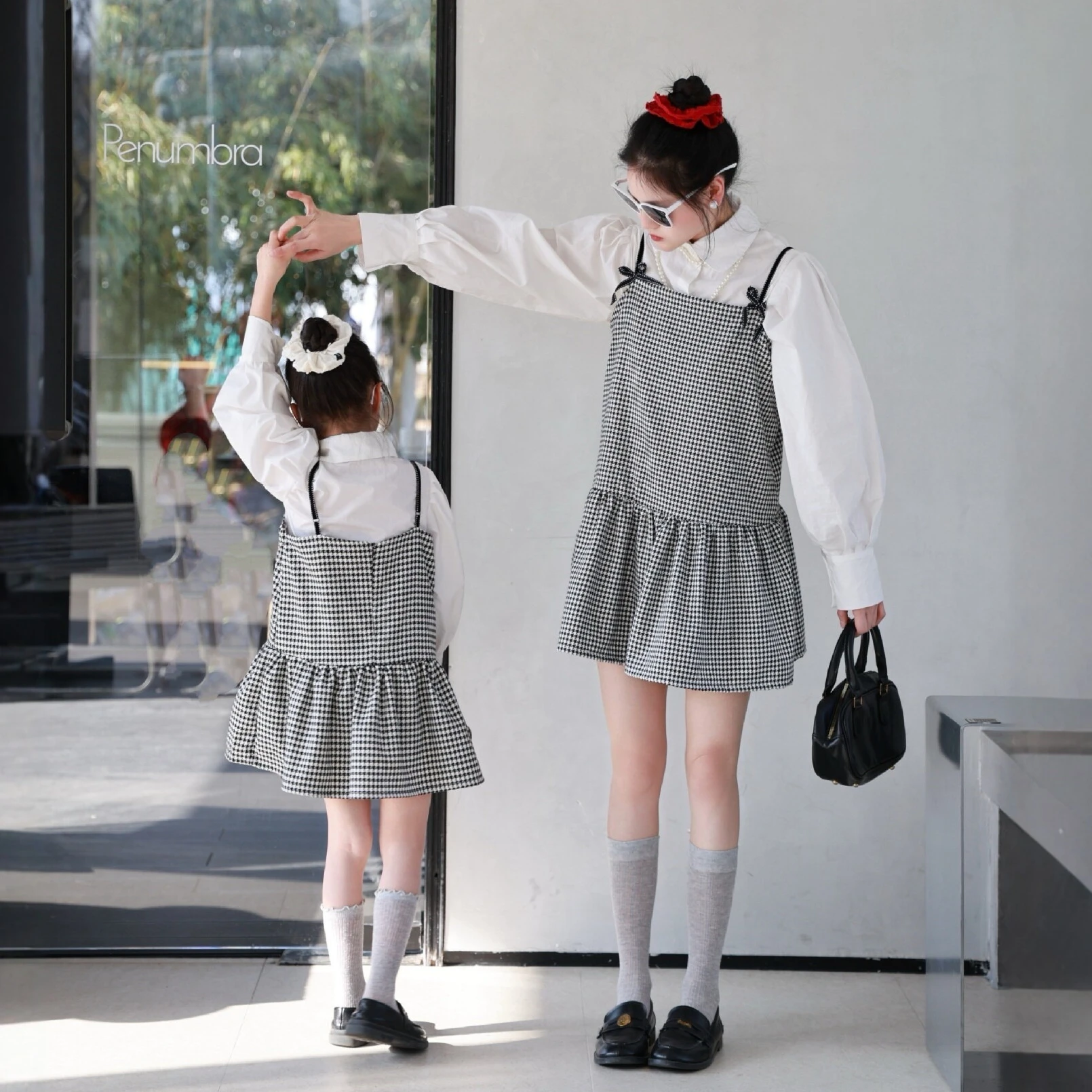 2026 New Spring Summer Mommy and Me 2PCS Set Strap Dress White Long Sleeve Blouse Korean Puff Sleeve Family Matching Outfits
