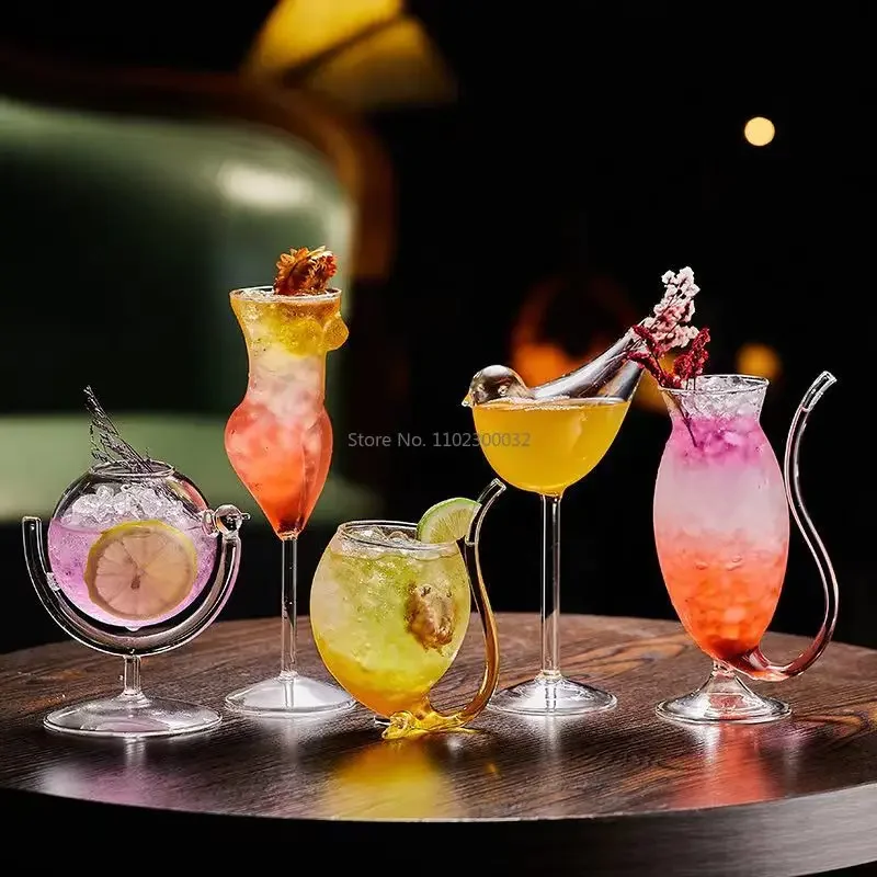 

Creative Cocktail Glass Mushroom/Swan/Rose/Octopus/Bird Design Clear Cocktail Glass Novelty Drink Cup for KTV Bar Night Party