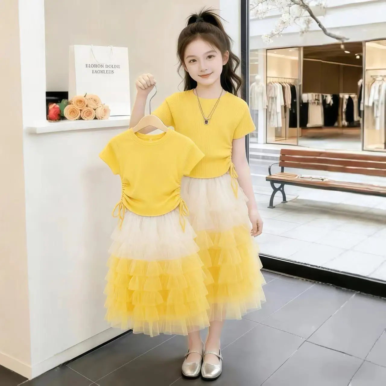 

Girls Summer Outfit Set 2026 New Children's Korean Sweet Short Sleeved T-shirt+ Cake Gauze Skirt Two-piece Set