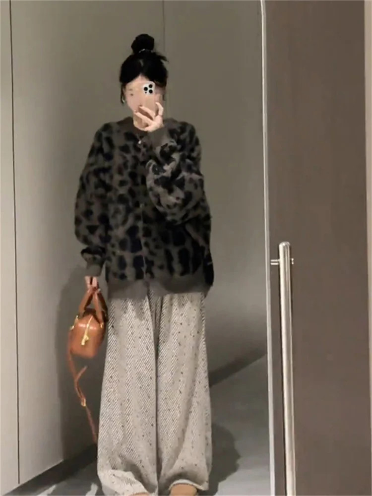 

Уникальный свободный вязаный кардиган с леопардовым принтом для женщин, модный повседневный длинный свитер с круглым вырезом на весну