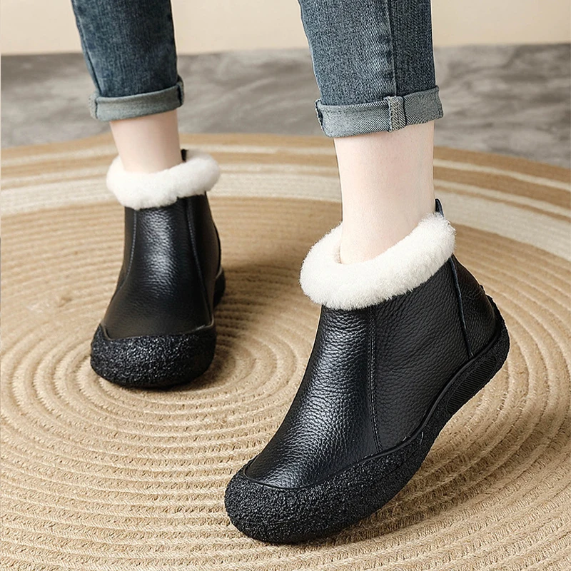 

New Fashion Winter Boots Women Cowhide Leather Fur Lined Warm fuzzy Snow Boots Ladies Zip Up Black Short Boots