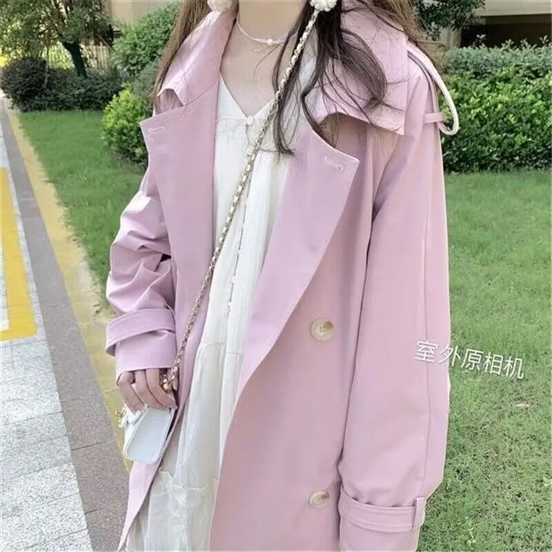 เสื้อแจ็คเก็ตกันลมทรงยาวปานกลาง สไตล์นักศึกษา แบบกระดุมสองแถว รุ่นใหม่สำหรับผู้หญิง ฤดูใบไม้ร่วงและฤดูหนาว ปี 2025