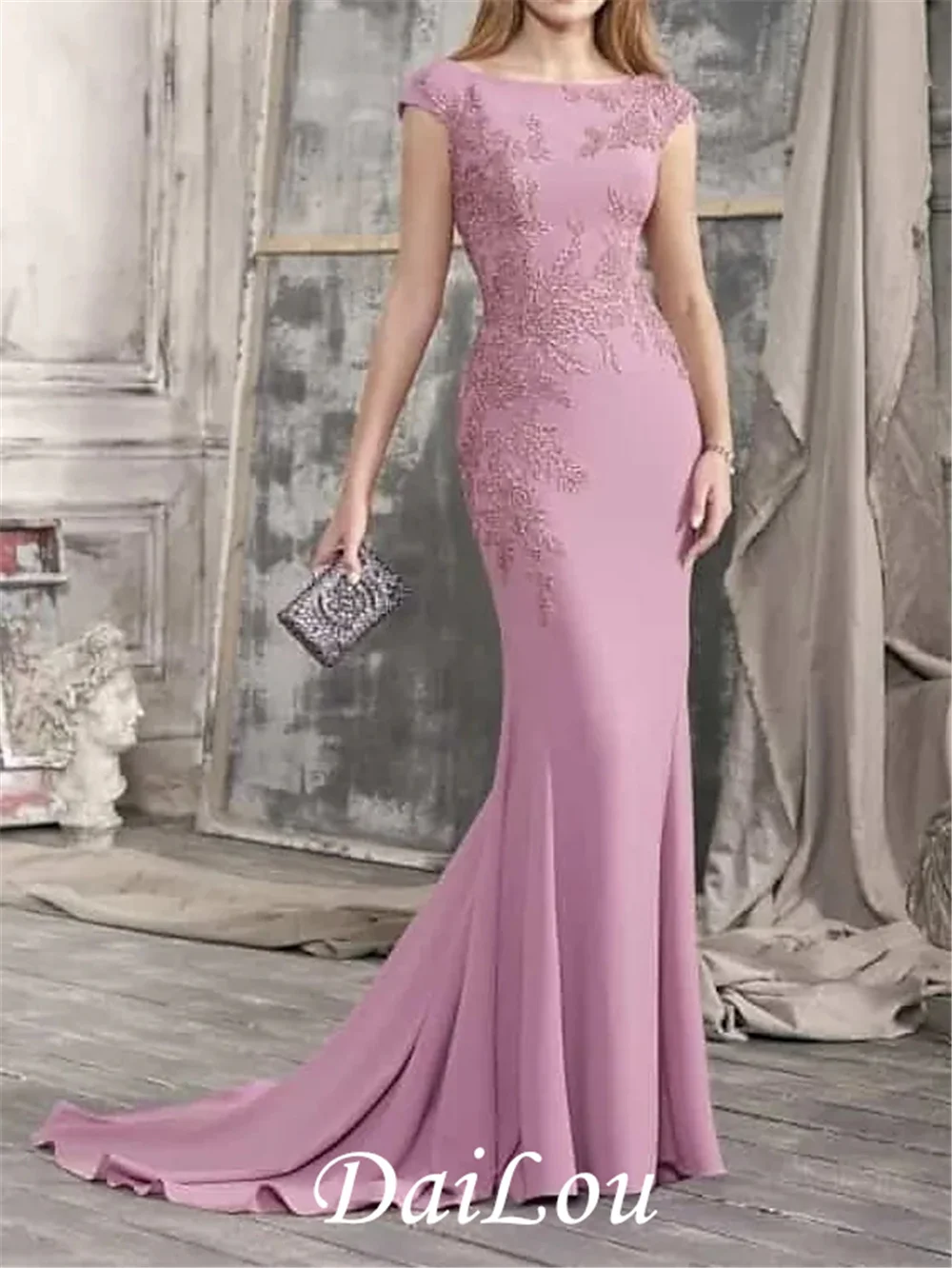 Beautiful Back Sexy Engagement Formal Evening Dress Boat Neck Sleeveless Court Train Lace with Appliques