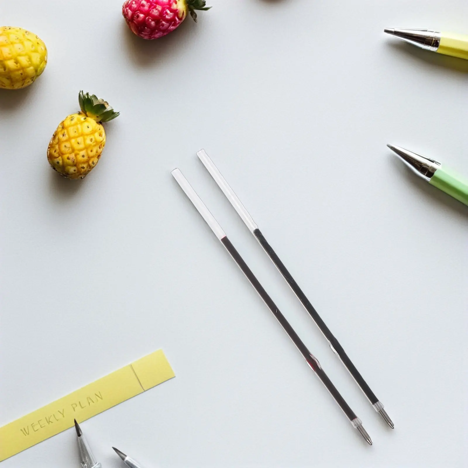 

200Pcs Universal Ballpoint Pen Refills Smooth 0.7mm Black Red Ink Retractable Refill for Office School Writing Supplies