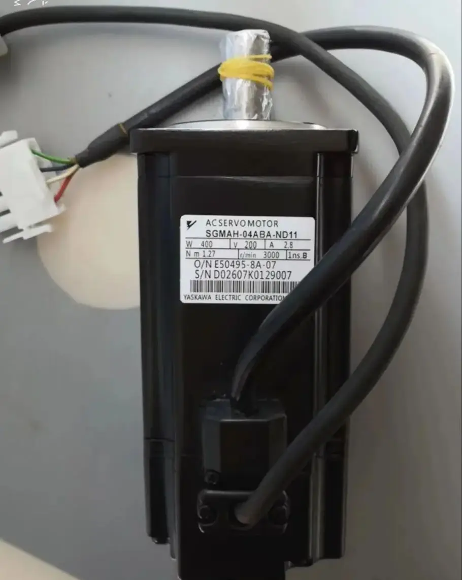 SGMAH-04ABA-ND11 Brand new Servo motor Fast shipping 1-year warranty In Stock，SGMAH 04ABA ND11