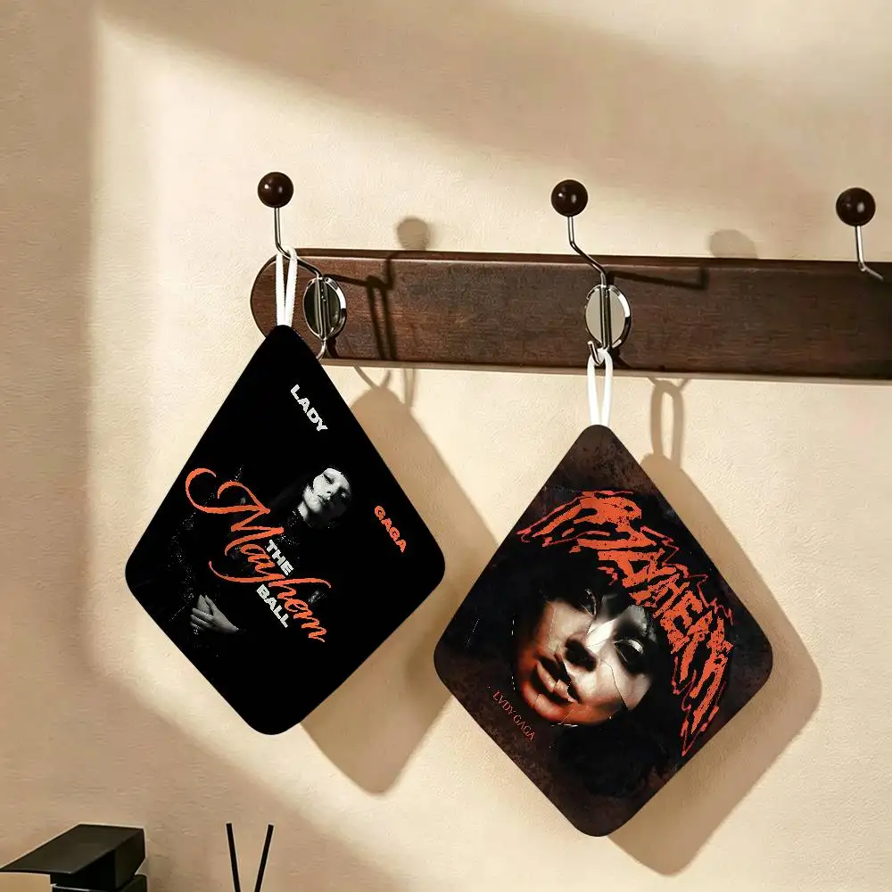 Singer L-Lady-GagaS Mayhem Soft Polyester Cotton Towel, Hanging Kitchen Style Hand Wiping Cloth for Restaurant Home