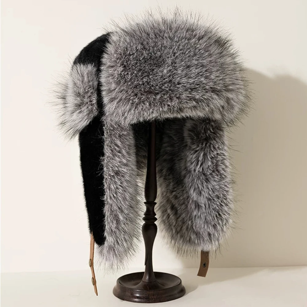 HT4990 Cappelli bomber Cappelli di pelliccia invernali spessi e caldi per uomo Donna Uomo Donna Snow Ski Trapper Berretto con paraorecchie Soffice cappello russo Colbacco