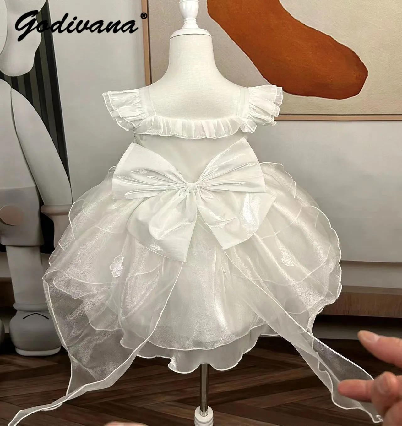 Sweet Baby Girls Summer High End White Tulle Princess Lolita Dress Kids Flower Girl Wedding Dresses Birthday Performance Gown