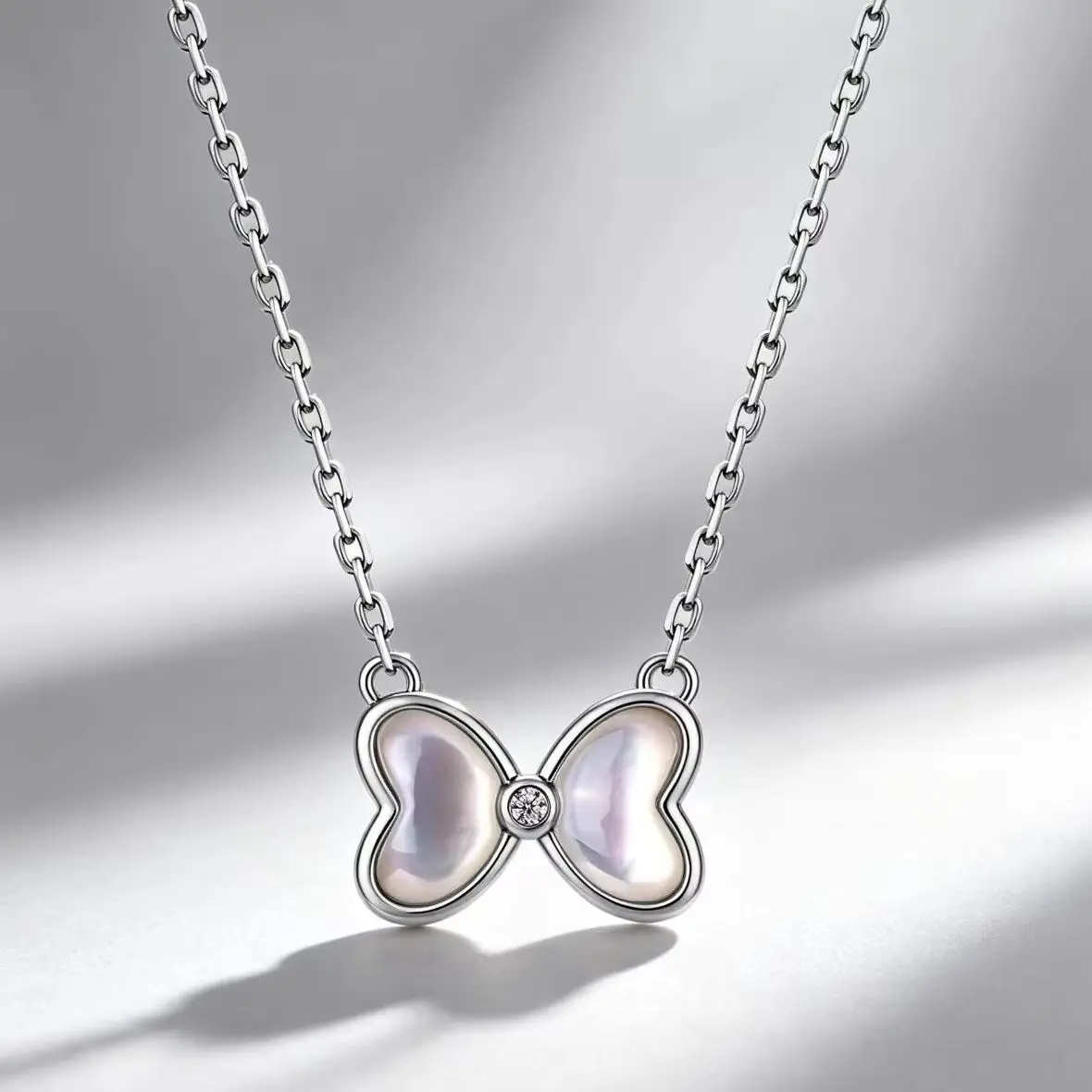 Cute Bow S925 Sterling Silver Plated with 18K Gold Moissanite and White Fritillaria Necklace 0.015ct For Women Free Shipping