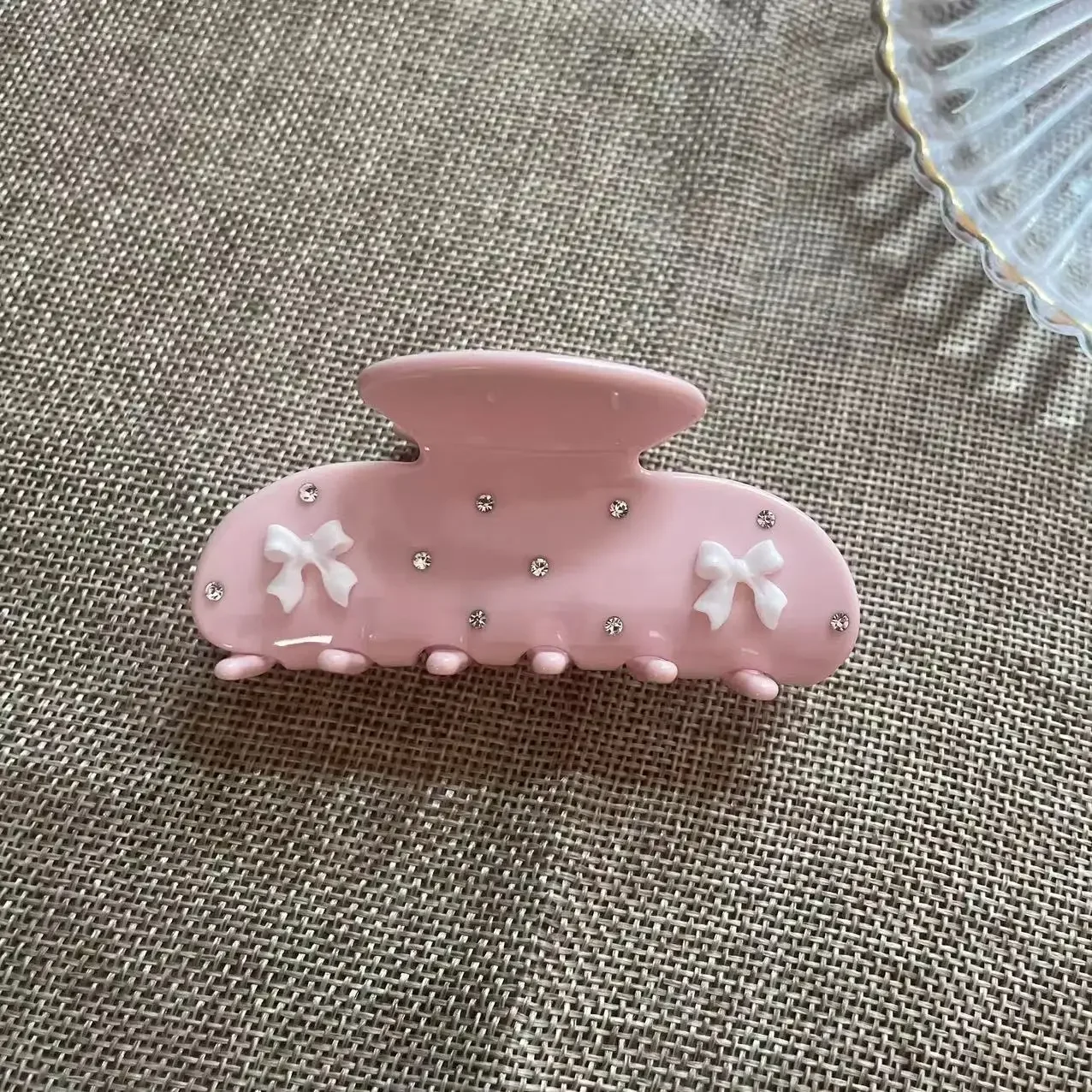 

Cute Bow Flower Hair Claw for Women & Girls - Y2K Bowknot Ribbon Crab Clip, Fashion Shark Hair Clips Accessories