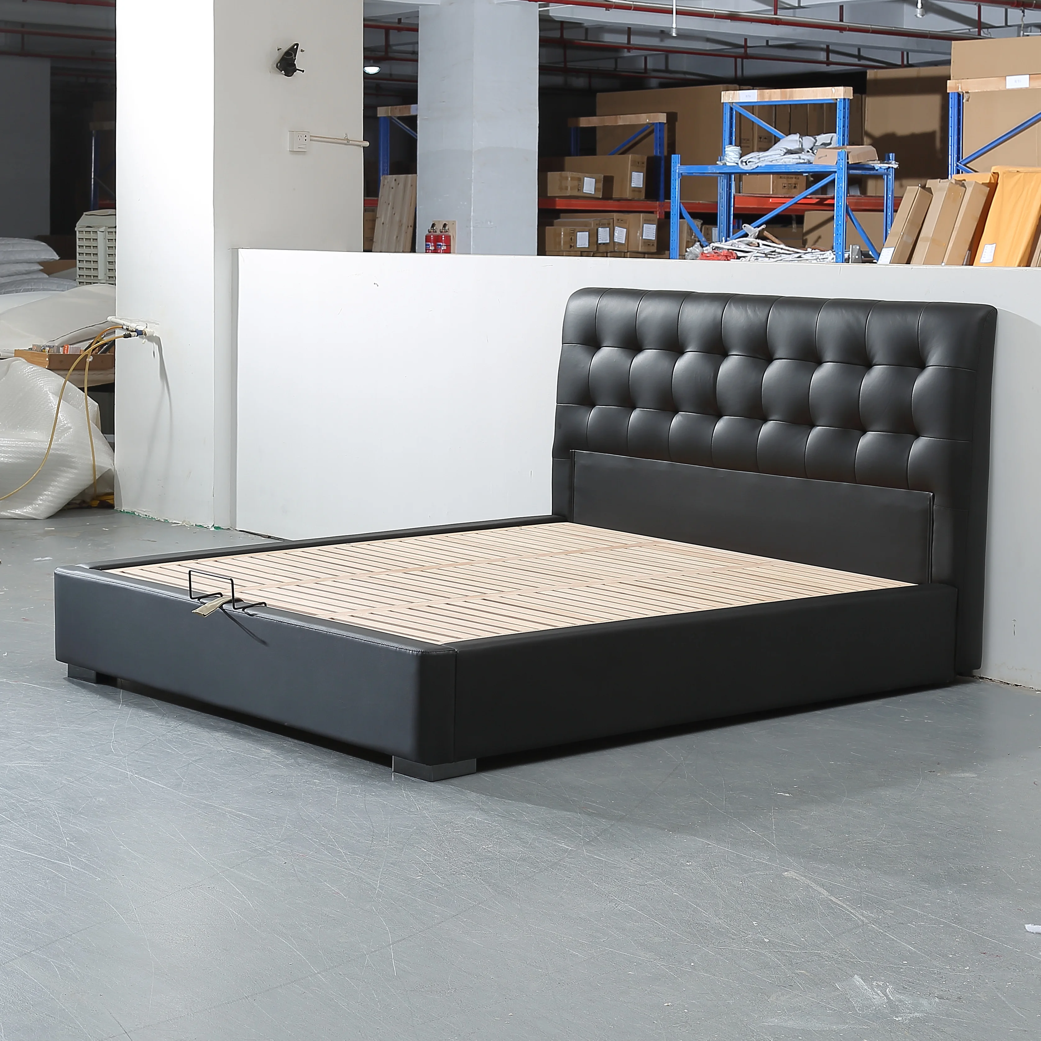 Minimalist style beech row skeleton leather double air pressure box bed High Quality