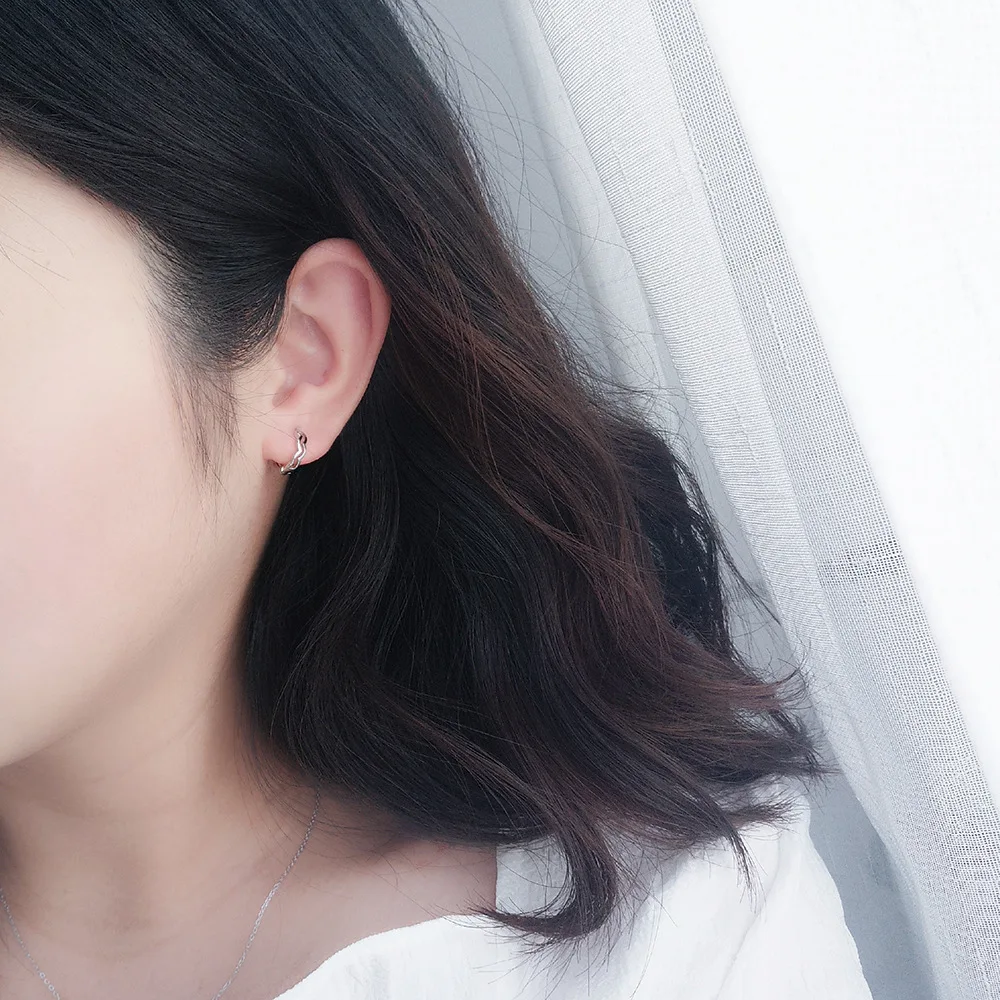 Trendy and Unique S925 Silver Wave Stud Earrings for Women with Water Ripple Texture，Minimalist Korean Style Jewelry Accessories