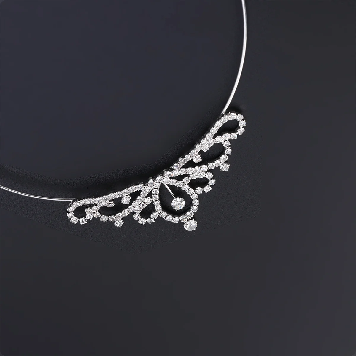 

Glittering Rhinestone Crown Hairband Tiara Headband Birthday Party Hair Hoop Hair Clasp Hairband