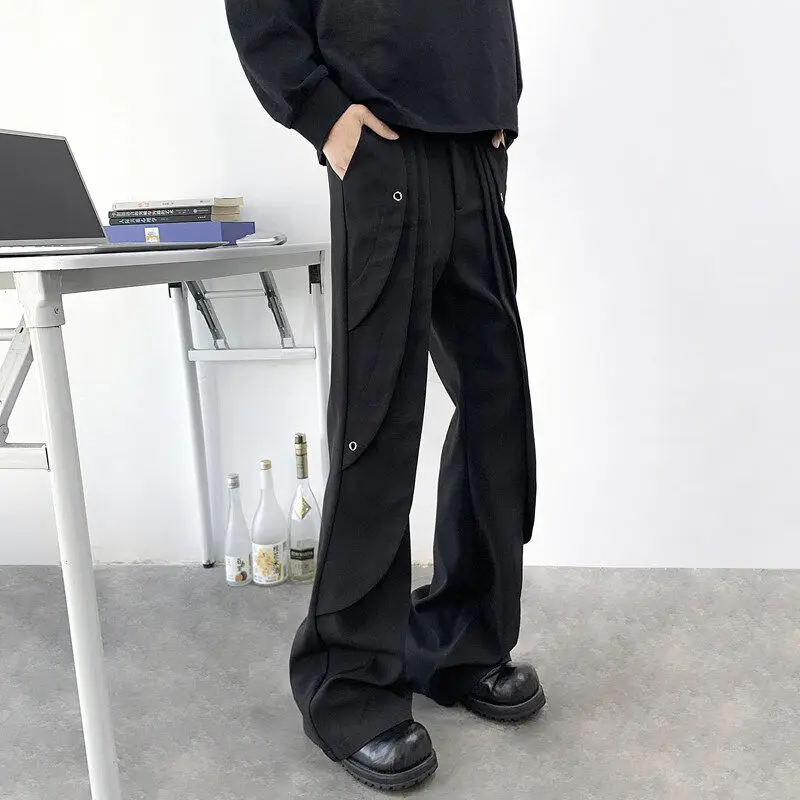 

Мужские повседневные брюки Bla Deconstructed: дизайнерская модель с микро-клешем, весенние, премиум-класса, с эффектом драпировки, прямые штанины