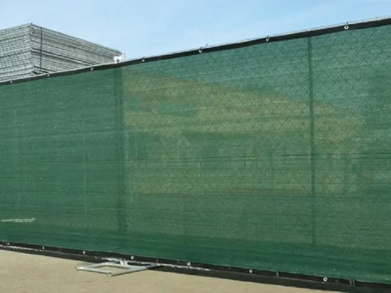 2025 جودة عالية الولايات المتحدة الأمريكية القياسية 6x12ft المجلفن سلسلة ربط سياج مؤقت مع ظلة الظل صافي القماش