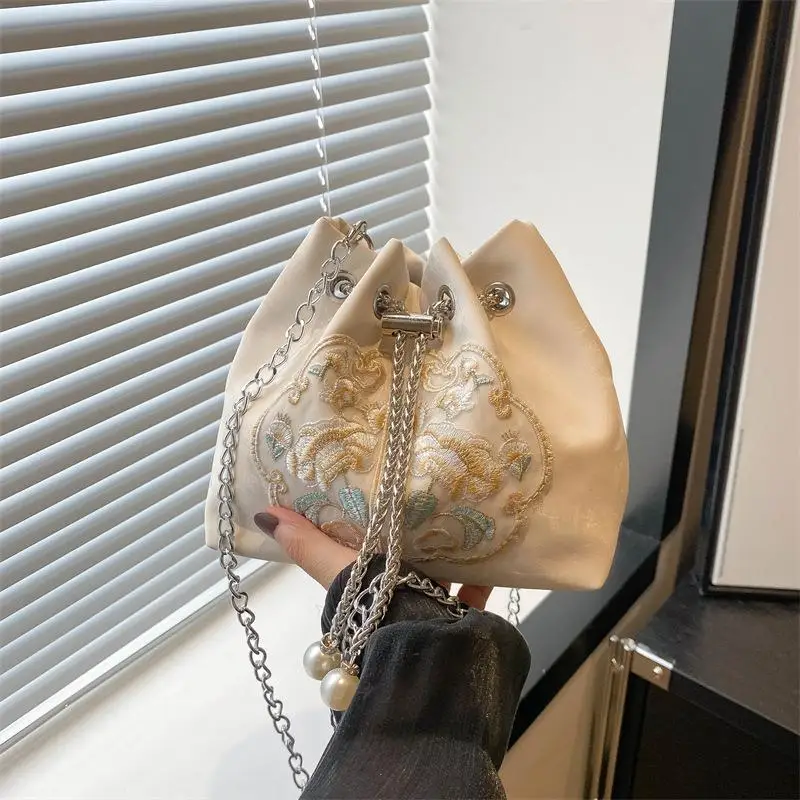 Retro Casual Women's Crossbody Bag Simple Bucket Bag Summer New Arrival Small Audience Design Single Shoulder Handbag