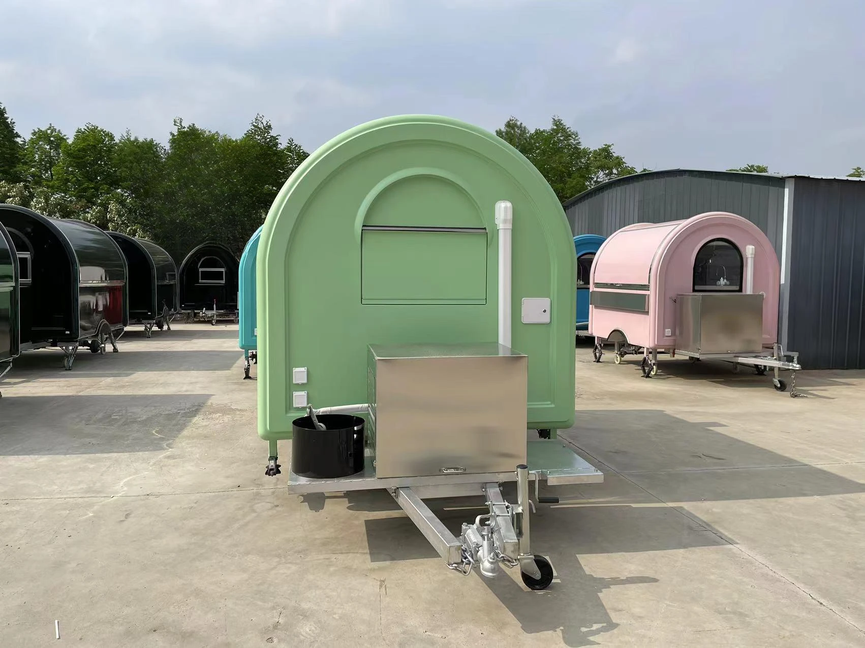 New Customized Light Green Mobile Food Trailer Truck