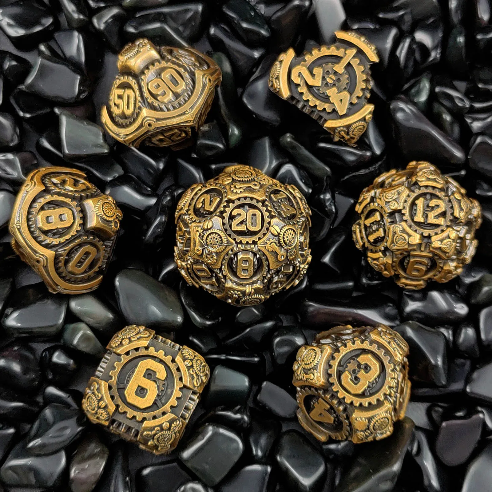 

7Pcs Antique Gold DND Metal Dice Set Gear Dice D&D Board Game Dungeons Dragon TRPG Polyhedral Digital Dice Table Game D6~D20