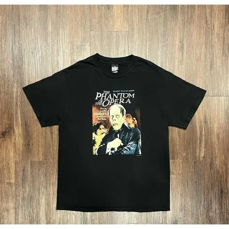 Vintage 2002 The Phantom Of The Opera Horror Movie Promo Graphic TShirt Size L