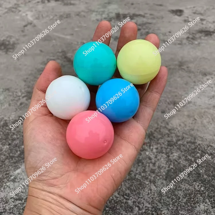 (10Pcs) 35mm egg twister egg shell, colored round spherical shell, plastic shell that can be opened 3.5cm.
