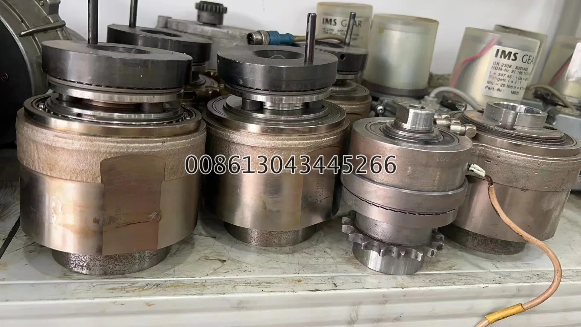 Original 85% New Heidelberg SM102 CD102 Rotary Valve M2.184.1041/A M2.184.1041 Printing Machine Part