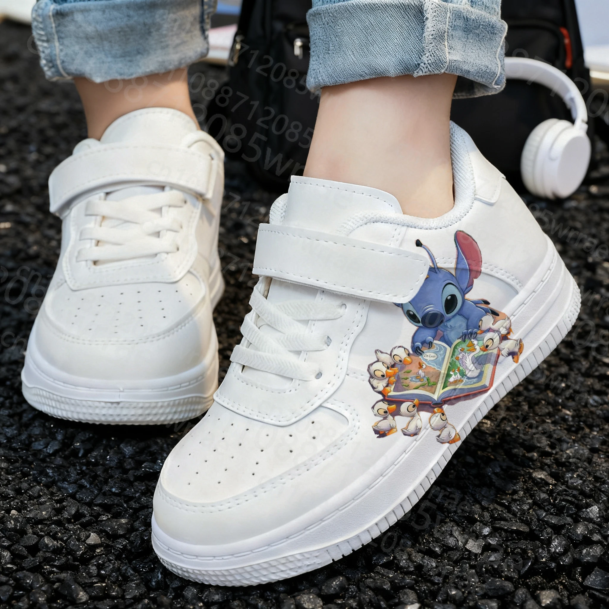 

Christmas Gift Stitch Printing popular Children shoes boys girls Slip-resistant wear-resistant White Shoes