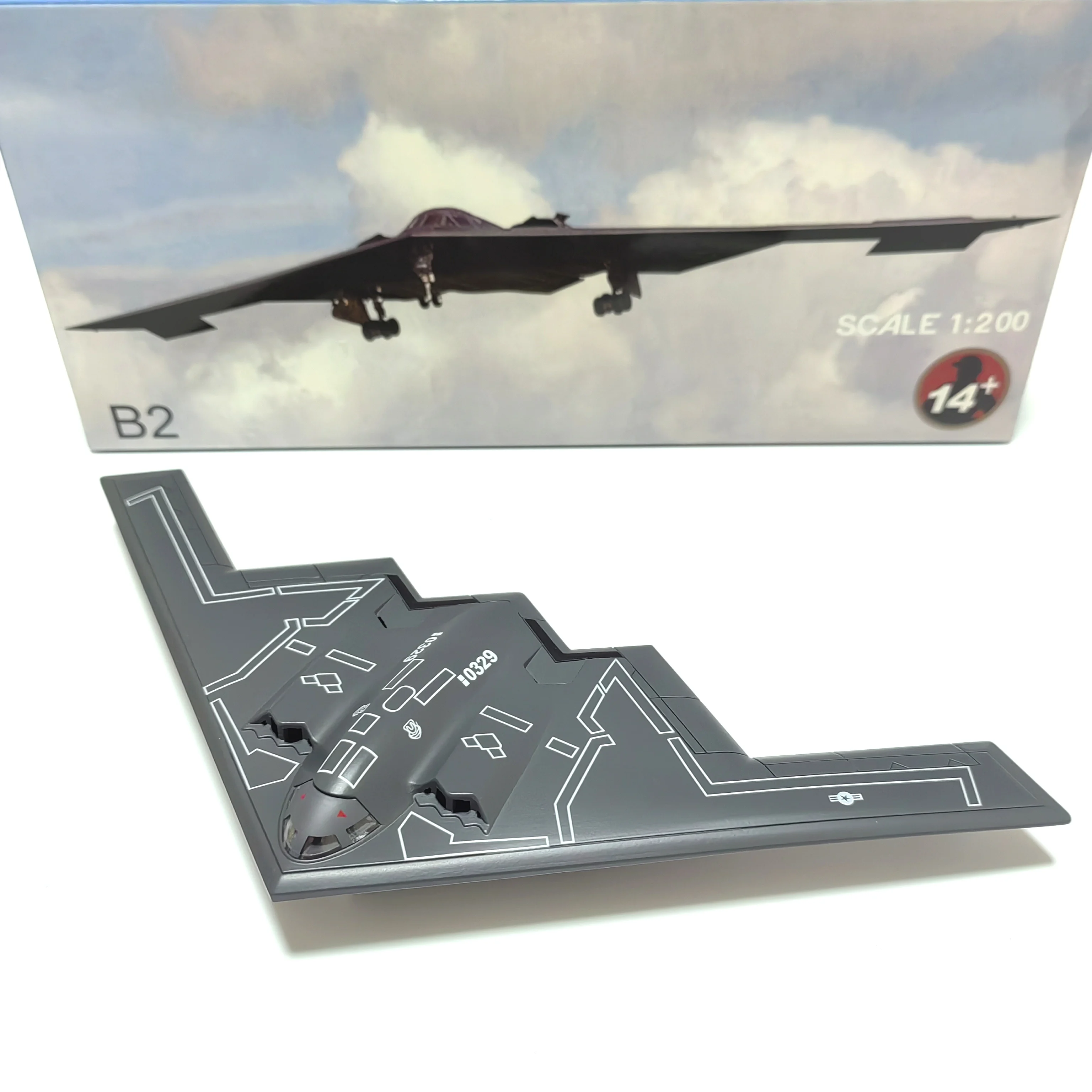 B2 1/200 نموذج مقياس معدني (بما في ذلك القاعدة) وضع المنزل، مجموعة الديكور هدية إبداعية لعيد الميلاد الجمعة السوداء