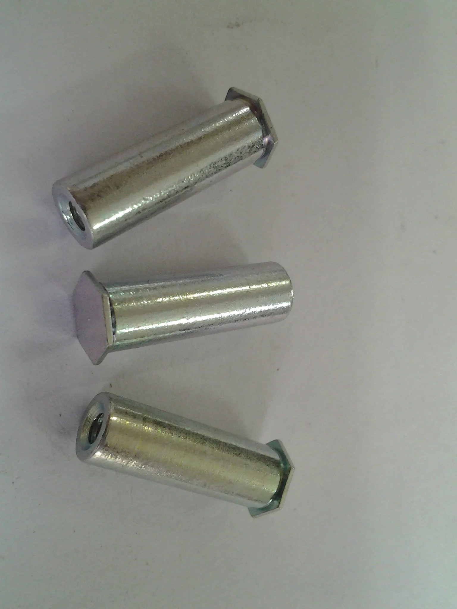 Self-Clinching Fasteners BSO4/BSOS/BSOA-440/632-6/8/10/12/14/16/18/20/22/24/26/28/30/32Blind Threaded Standoffs