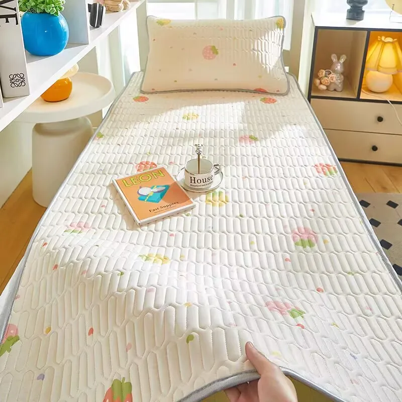 

2 шт./3 шт. набор латексных наполнителей с принтом мультяшного покрывала, нескользящая защита от пыли, ледяной шелк, охлаждающая простыня для общежития, школьного сна