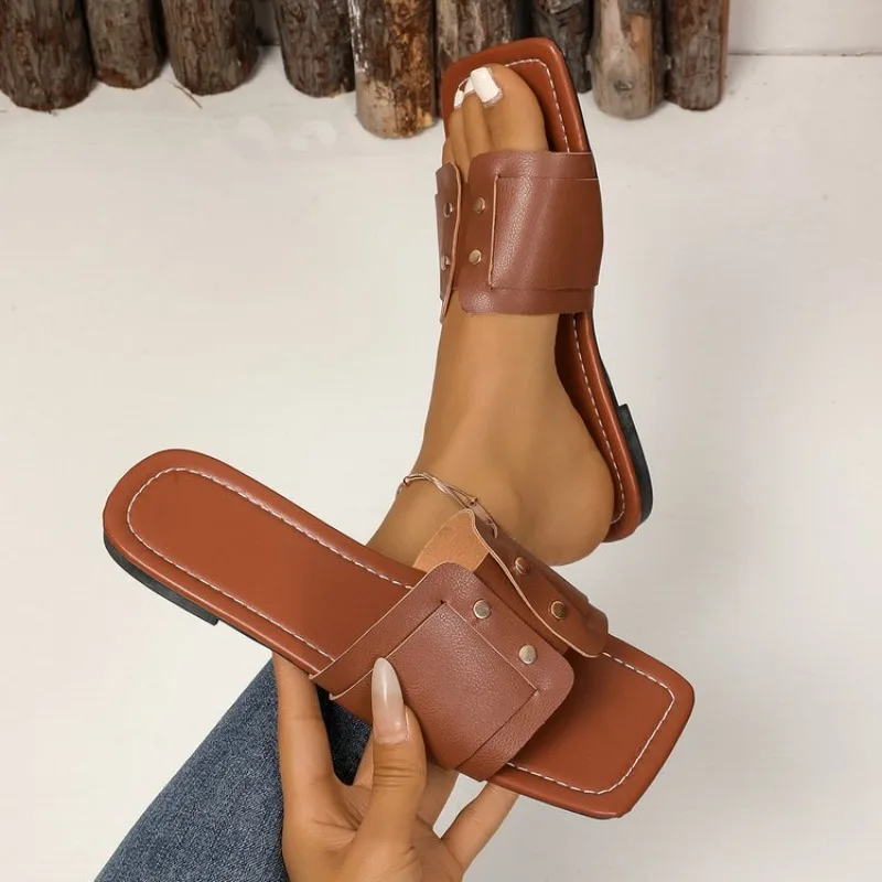 

Luxury Summer Slippers Women Flat Outdoor Trend Beach Sandals Female Flip Flops Brand Design Slides Shoes Woman 2026