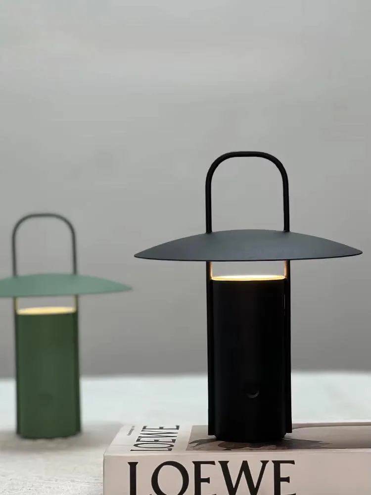 

Портативная ручная настольная лампа датского дизайна с сенсорным затемнением, черная/зеленая настольная лампа с зарядкой через USB, прикроватная барная студия