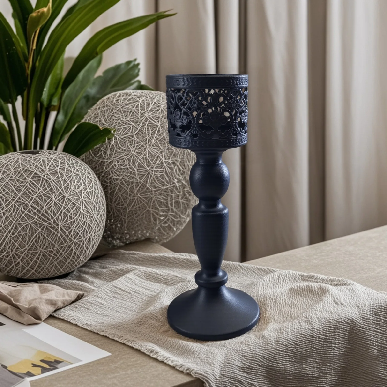 Crown Cutout Candle Holder Vintage European Wedding Gift for Romantic Dinner Decoration