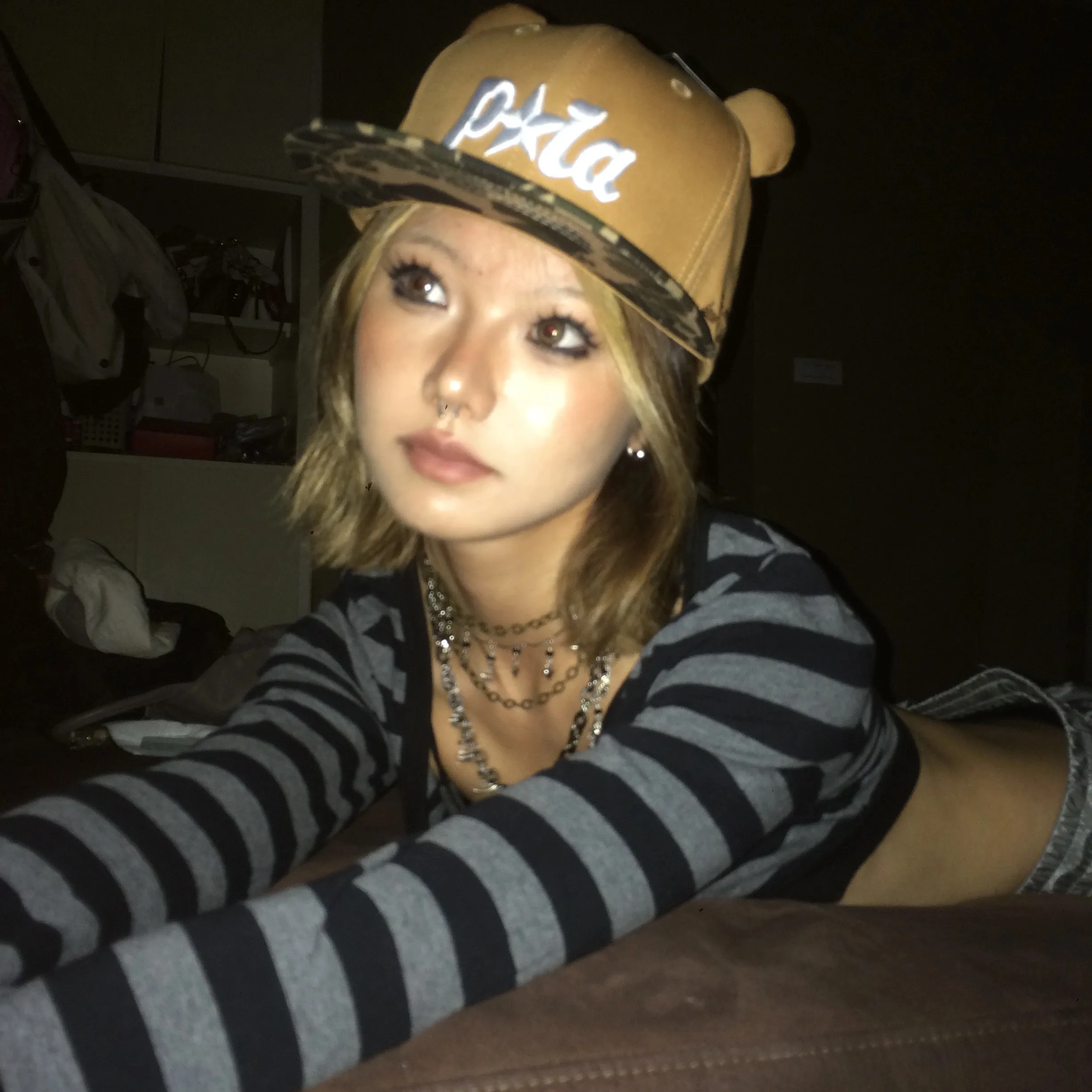 Karrram Trashy Y2k 크롭탑, 일본 2000 년대 스타일 스트라이프 긴팔 티셔츠, 빈티지 하라주쿠 하이 스트리트 탑, 미국 레트로