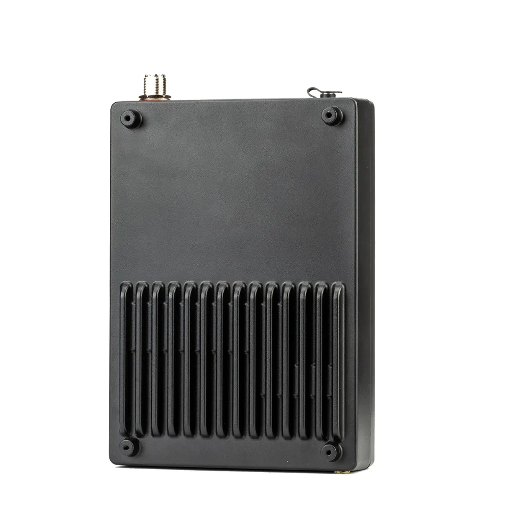 Customized Full Duplex Analog Portable Repeater 10W Two Way Radio Repeater  UHF Power Amplifier Power Divider