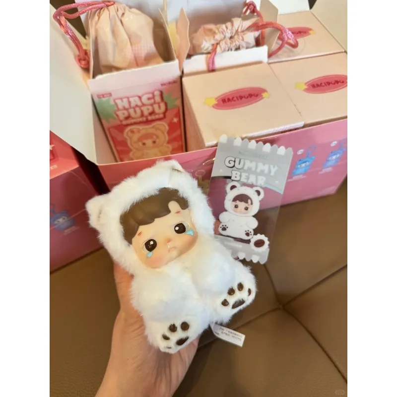 POPMART HACIPUPU ตุ๊กตาหมีกัมมี่ซีรีส์ ของเล่นไวนิลแบบแขวน กล่องสุ่ม ของขวัญเซอร์ไพรส์สำหรับเด็กผู้หญิง ของขวัญคริสต์มาส ของสะสมแท้ Labubu