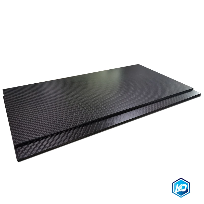 0.5-5MM 125X75 mm 3K Twill Matte glossy  Carbon Plate Panel Sheets High Composite Hardness Material Anti-UV Carbon Fiber Board