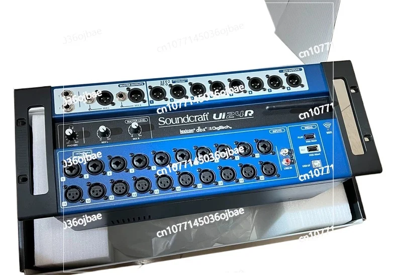Микшер Soundcraft Ui24R