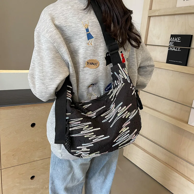 

2025 Women's Niche Design Premium Canvas Bag - Large Capacity Versatile Crossborder Shoulder Crossbody Bag