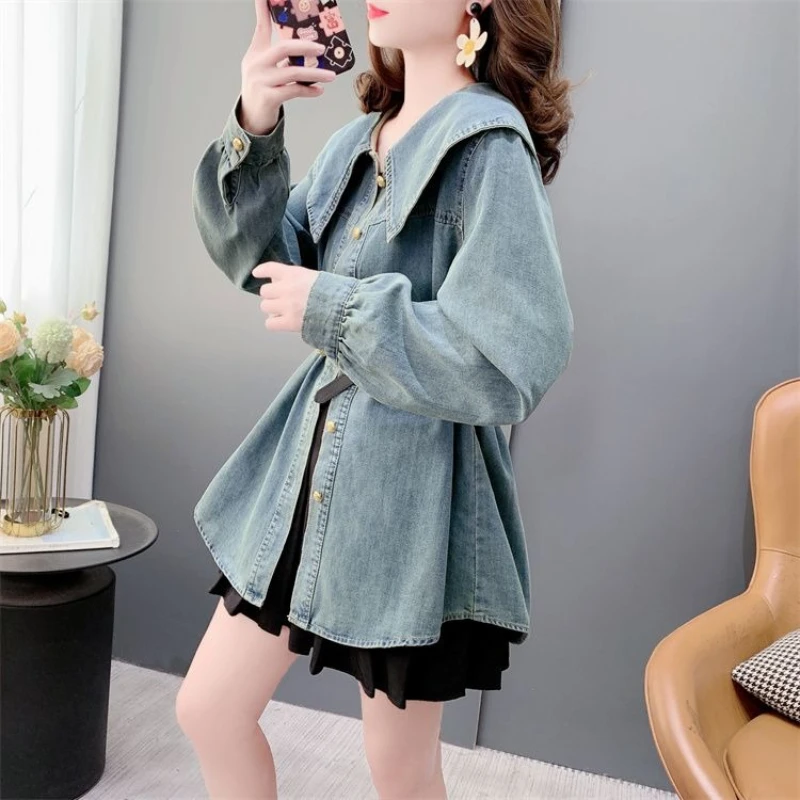 Koreanisches Vintage-Jeanshemd mit süßem Puppenkragen für Damen, 2025, Frühjahr, Neuankömmling, niedliches und altersflüssiges, zierliches, freundliches Oberteil