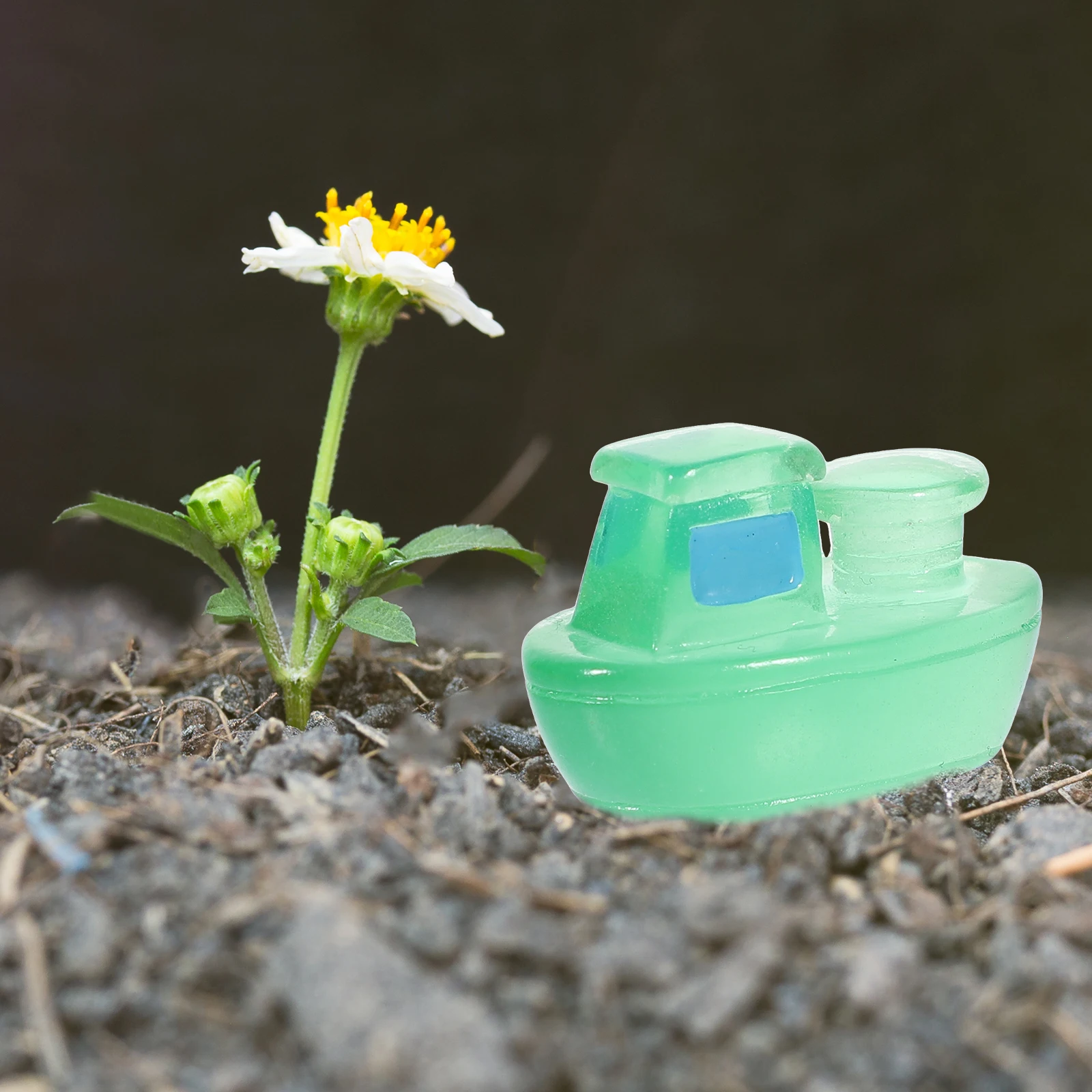 

24Pcs Night Glow Cruise Ship Ornaments Miniature Resin Decorations for Aquarium Home Desk Bonsai Garden Decor Micro Landscape