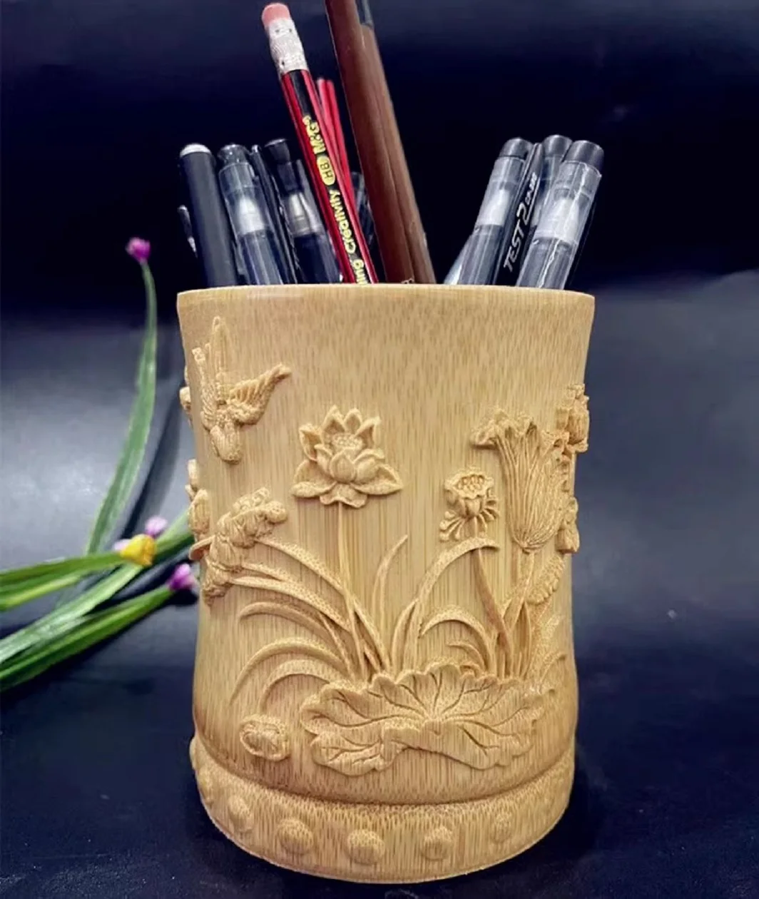 Bamboo pen holder for office storage with large capacity, giving small gifts to girlfriends, teachers, friends, male and female