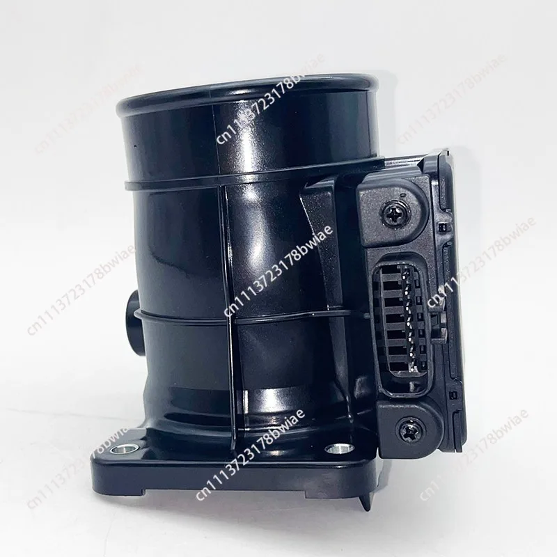 Applicable to Mitsubishi V31V33 Cheetah Feiteng 4G94 Fureka Air Flow Sensor, Air Flow Meter 605