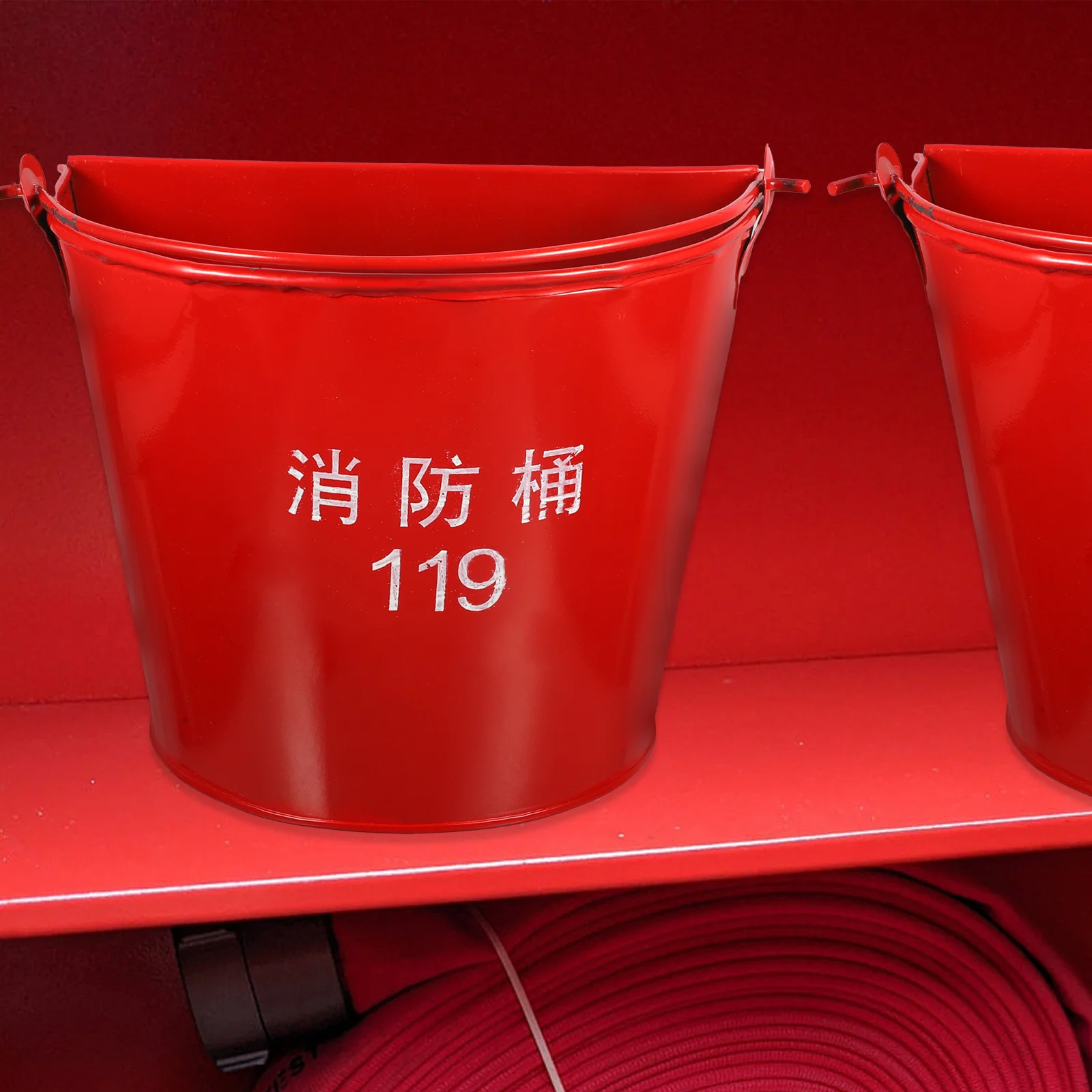 Feuer Notfall Kreative Halbrunde Sand Halter Rot Verdickte Eisen Eimer Für Feuer Station Verwenden Notfall Sand Eimer Glatt