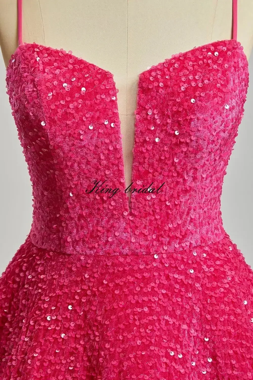 Pretty Girls Club – robe de soirée courte à paillettes scintillantes pour adolescentes, bretelles Spaghetti, Mini robe de bal formelle à plusieurs niveaux, 2025