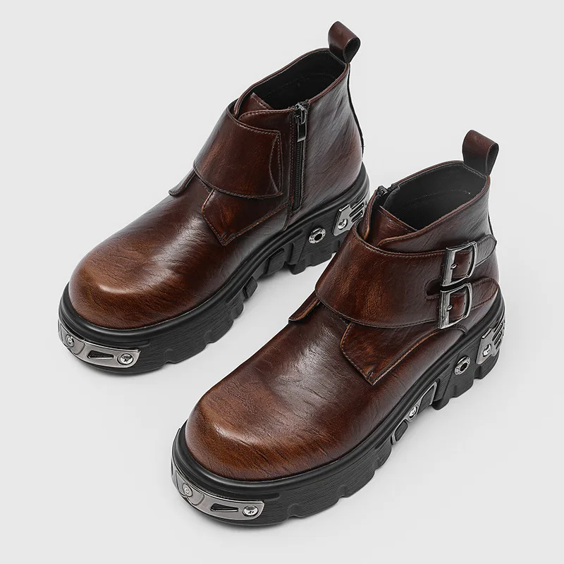 أحذية رجالية كبيرة الحجم على الموضة ذات نعل سميك على الطراز القوطي الفضي والبني أحذية مصممة على شكل رعاة البقر بإبزيم مزدوج للكاحل للرجال