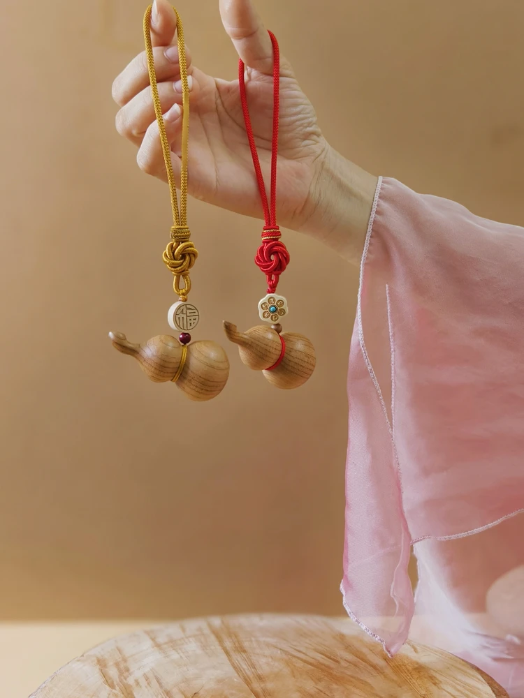 

Красно-желтая веревочная подвеска из старого персикового дерева в форме тыквы для дома, простая подвеска на зеркало заднего вида автомобиля, маленькая тыква из персикового дерева P...