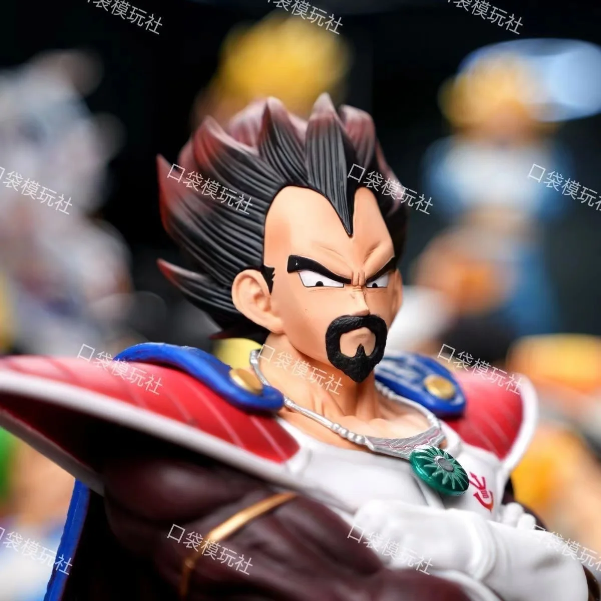 Disponibile Dragon Ball King Vegeta Figure Action Figures 29,5 cm Collezione di statue in PVC Modello Giocattoli Regali