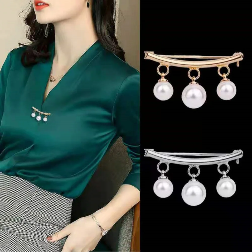 1/2pcs Anti-exposure Jewelry Fashion Brooch Elegant Korean Style Corsage High-end Alloy Pin Rhinestone Pearl Fixing Accessory