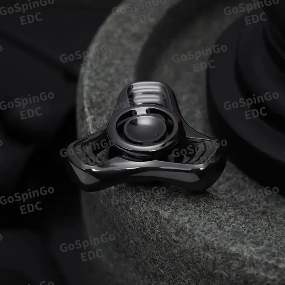 نيني EDC ليفولد الزركونيوم المصقول تململ سبينر ألعاب متململة للبالغين ثلاثة شفرات تململ سبينر التصاميم الأصلية